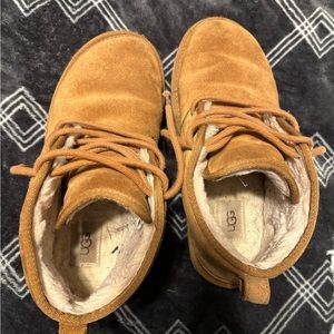 Chestnut Neumel Ugg Boots size 7